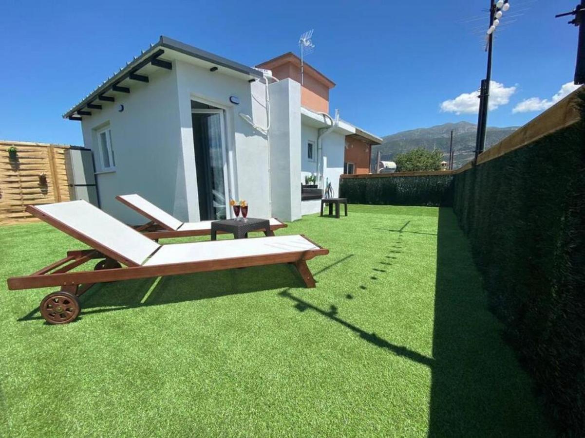 Rooftop Apartment With Garden In Ioannina Exterior foto